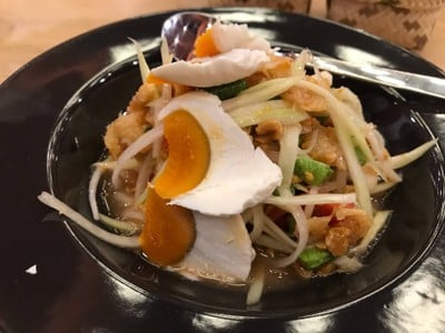 ส่มตำไทยไข่เค็ม