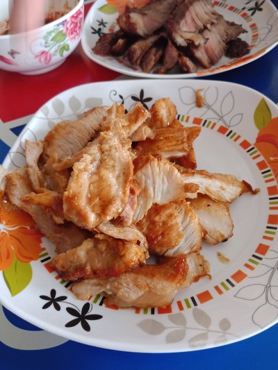 คอหมูย่าง