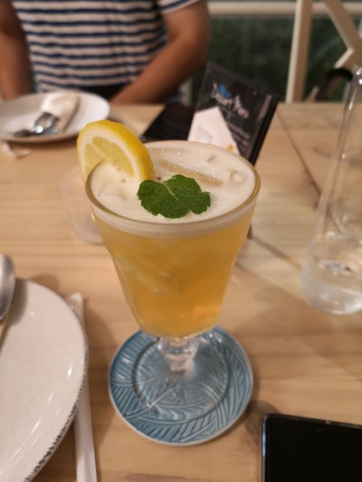 อาหาร หรือ เครื่องดื่ม