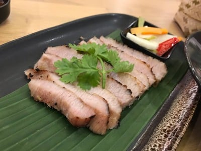 คอหมูย่าง
