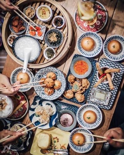 Lhong Tou Cafe (หลงโถวคาเฟ่) The Market Bangkok Lhong Tou Cafe (หลงโถวคาเฟ่) The Market Bangkok