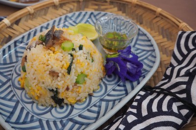 ข้าวผัดปลาเค็ม