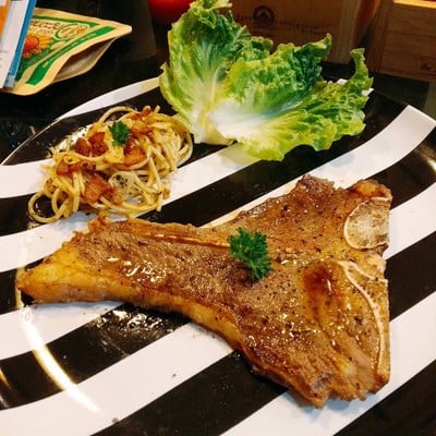 วิธีทำ T-Bone Steak พริกไทยดำ วิธีทำ T-Bone Steak พริกไทยดำ