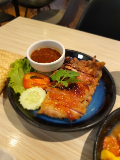Papaya Cafeteria (ปาปาย่า คาเฟทาเรีย) Papaya Cafeteria (ปาปาย่า คาเฟทาเรีย)