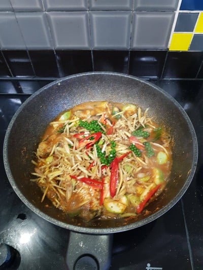 วิธีทำ ผัดเผ็ดปลาดุก