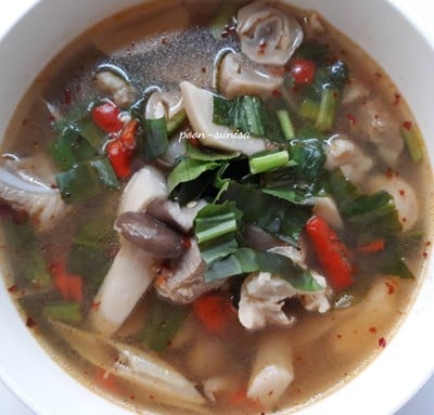 ต้มแซ่บซี่โครงหมูอ่อน