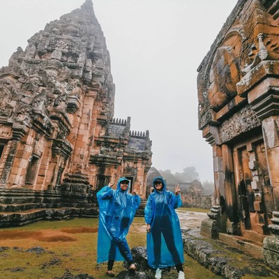  
เที่ยวปราสาทแห่งอีสาน ตามรอยอารยธรรมโบราณ 