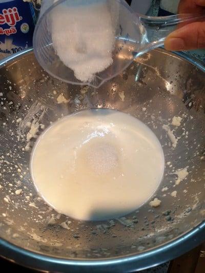 วิธีทำ ครีมชีส (สำหรับ top บนเครื่องดื่มร้อน-เย็น)​