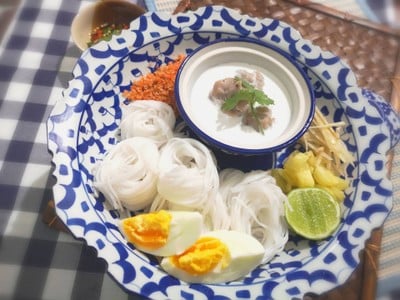 ขนมจีนซาวน้ำแจงรอนปลากราย