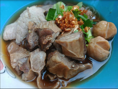 เมนูของร้าน ก๋วยเตี๋ยวเนื้อ นายใช้ (บ้านแพน)