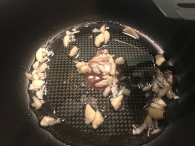 วิธีทำ เนื้อไก่นุ่มผัดพริกหยวก