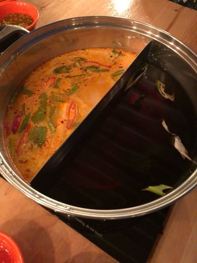 ซุปต้มยำกุ้งน้ำข้น+ซุปดำญี่ปุ่น