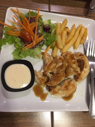 สเต็กอกไก่ซอสเกรวี่