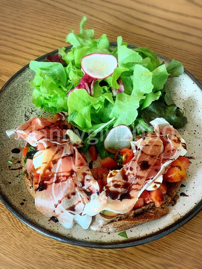 อาหาร หรือ เครื่องดื่ม