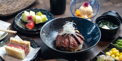 ร้านอาหารญี่ปุ่นของเชฟแรนดี้กับข้าวหน้าเนื้อวากิวริบอาย  (Lunch)