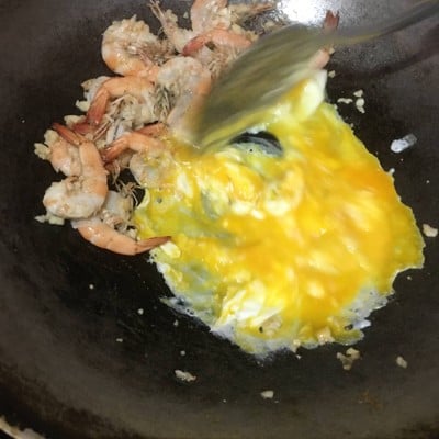 วิธีทำ ข้าวผัดกุ้งใส่ไข่