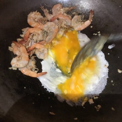 วิธีทำ ข้าวผัดกุ้งใส่ไข่