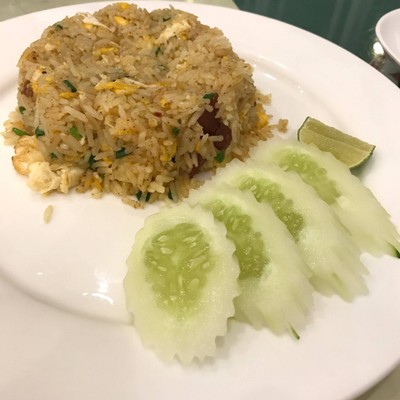 ข้าวผัดสับปะรดกุนเชียง