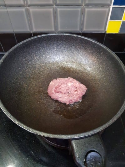 วิธีทำ หมูสับผัดมะเขือยาว วิธีทำ หมูสับผัดมะเขือยาว