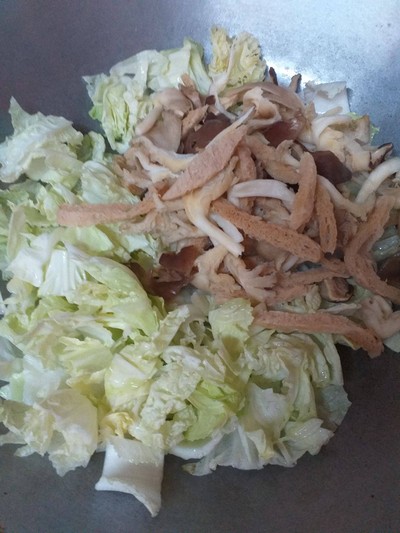 วิธีทำ ต้มจับฉ่ายเห็ดสามอย่าง(อาหารเจ)