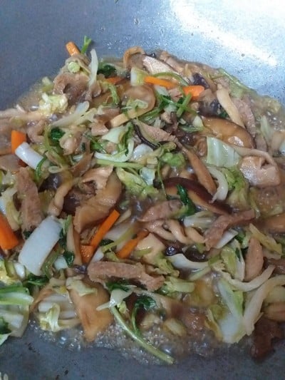 วิธีทำ ต้มจับฉ่ายเห็ดสามอย่าง(อาหารเจ)