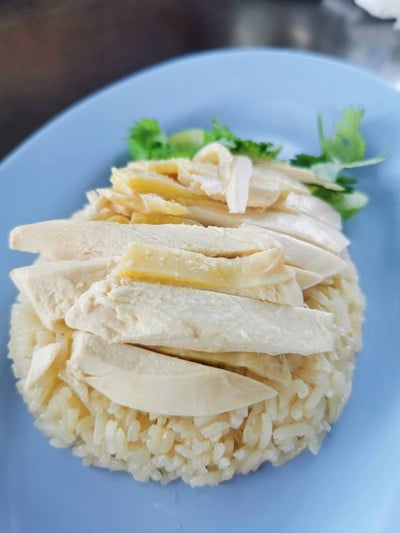 นายโอชินข้าวมันไก่ (ข้าวมันไก่นายโอชิน) นายโอชินข้าวมันไก่ (ข้าวมันไก่นายโอชิน)