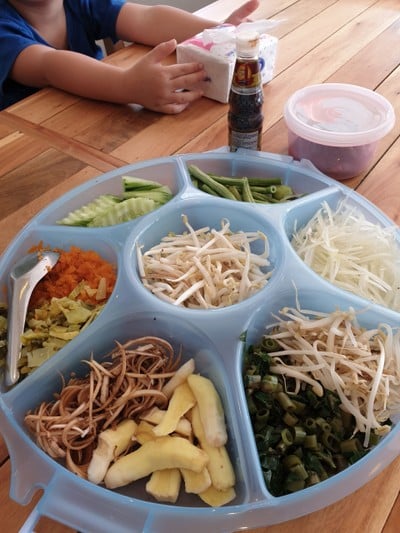 อาหาร หรือ เครื่องดื่ม