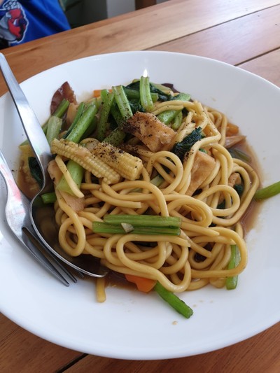 หมี่ผัดเจ