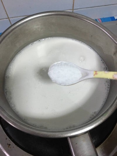 วิธีทำ “สาคูเปียกเผือกข้าวโพด"