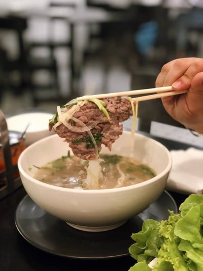 เมนูของร้าน Pho Van (เฝอ เวิน) หัวหมาก