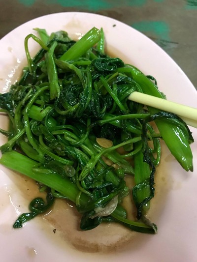 ผัดผักบุ้งไฟแดง