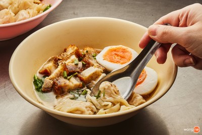 เมนูของร้าน นายดำ บะหมี่เกี๊ยวข้าวหมูแดง สาขา1 อ่อนนุช