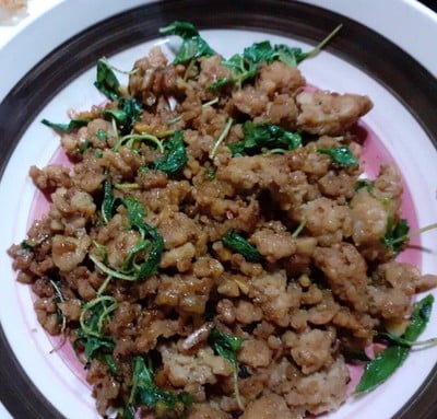 วิธีทำ กะเพราหมูสับ 