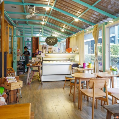 Jaiyen CAFE' ทองหล่อ 13