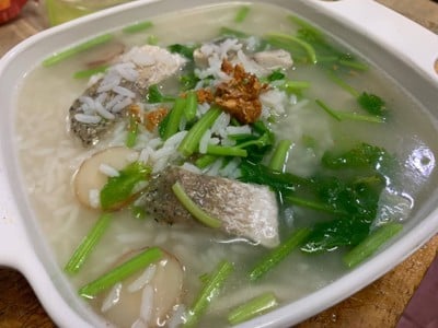 ข้าวต้มเนื้อปลากระพง ข่าสด ข้าวต้มเนื้อปลากระพง ข่าสด