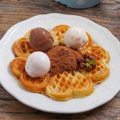 Jaiyen CAFE' ทองหล่อ 13