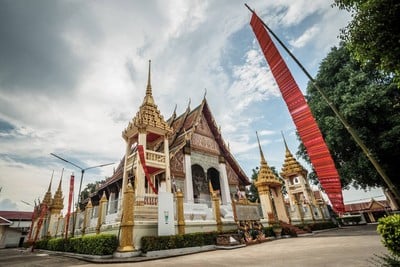 บรรยากาศ วัดกลางมิ่งเมือง