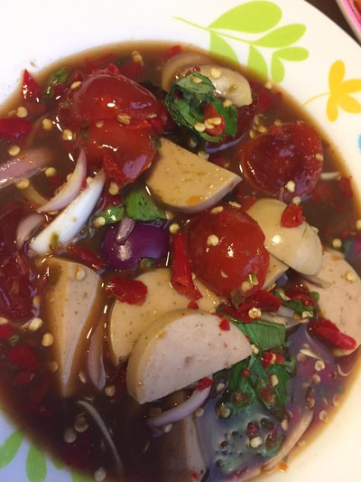 ยำหมูยอ ไข่แดง