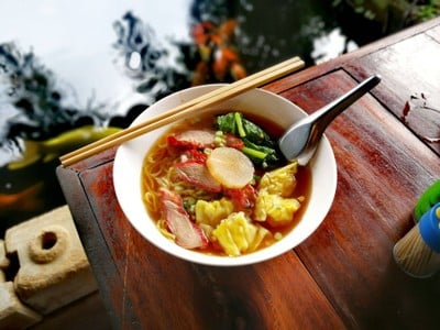 บะหมี่เกี๊ยวหมูแดง