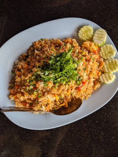 ข้าวผัดมันปู