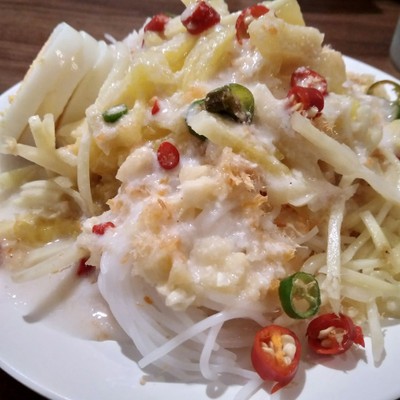 ขนมจีนซาวน้ำ