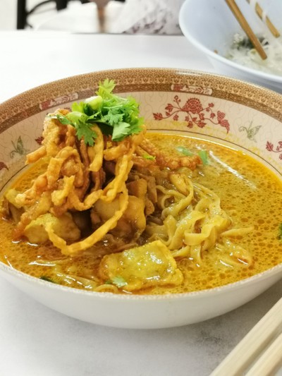 ข้าวซอยไก่