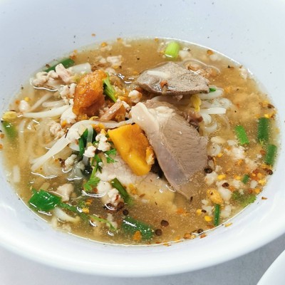 ก๋วยเตี๋ยวหมูต้มยำ