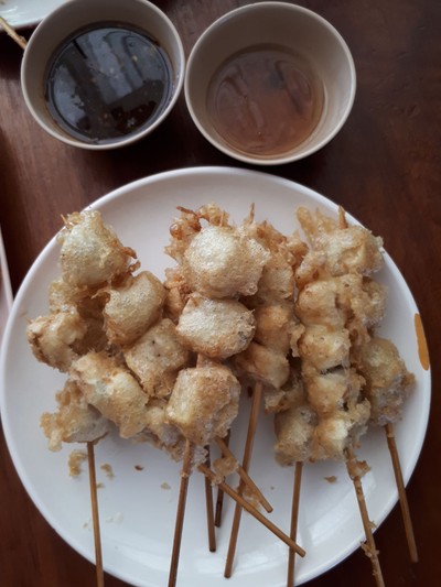 ลูกชิ้นทอดไก่