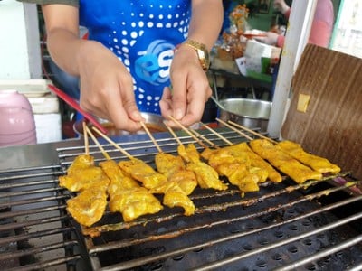 หมูสะเต๊ะ