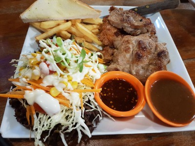 Combo หมูและไก่