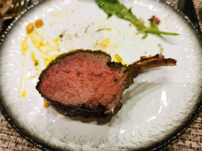 อาหาร หรือ เครื่องดื่ม