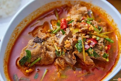 เมนูของร้าน แซ่บ กำลังดี