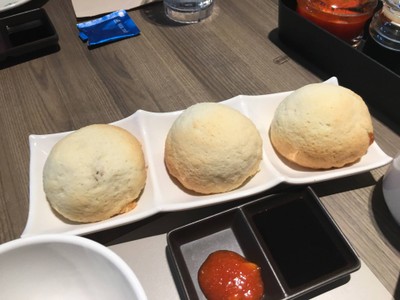 ซาลาเปาอบหมูแดง