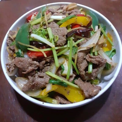 วิธีทำ เนื้อนุ่มผัดพริกหวาน วิธีทำ เนื้อนุ่มผัดพริกหวาน